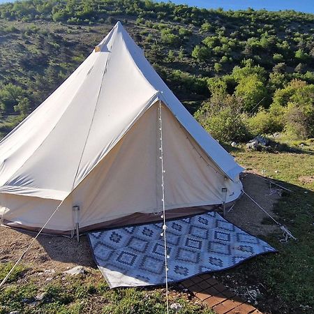 Tente Lodge Type Tipi A 1H De Nice Voie Lactee Bezaudun-les-Alpes Exterior foto