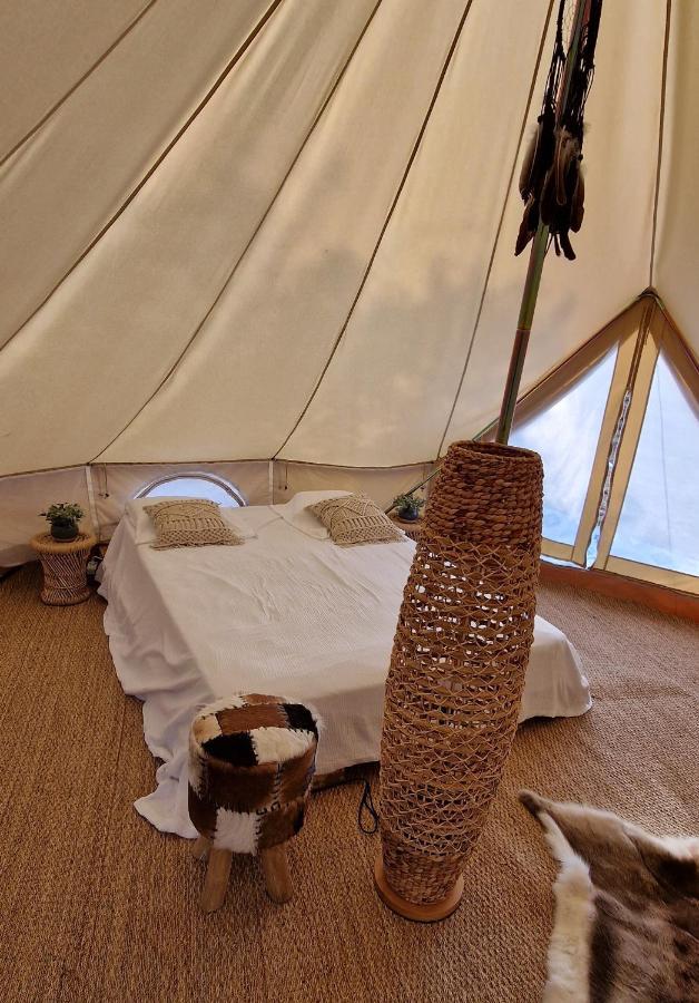 Tente Lodge Type Tipi A 1H De Nice Voie Lactee Bezaudun-les-Alpes Exterior foto